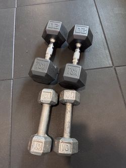 Dumbbells -20lbs and 10lbs pairs