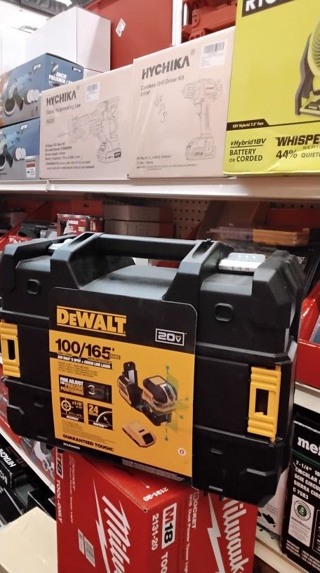 DEWALT 100/165' RANGE 20V MAX* 5 SPOT + CROSS LINE LASER