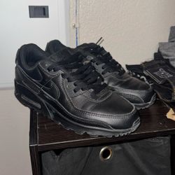 air max 90 size 7.5