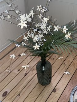 Green Decor Vase (faux flowers plant included)