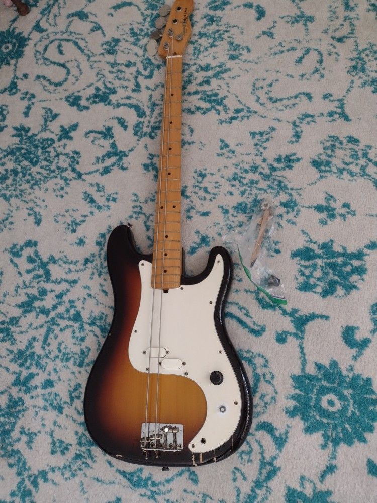 Squier Bullet Bass '80s Sunburst Japanese BROKEN FIXABLE