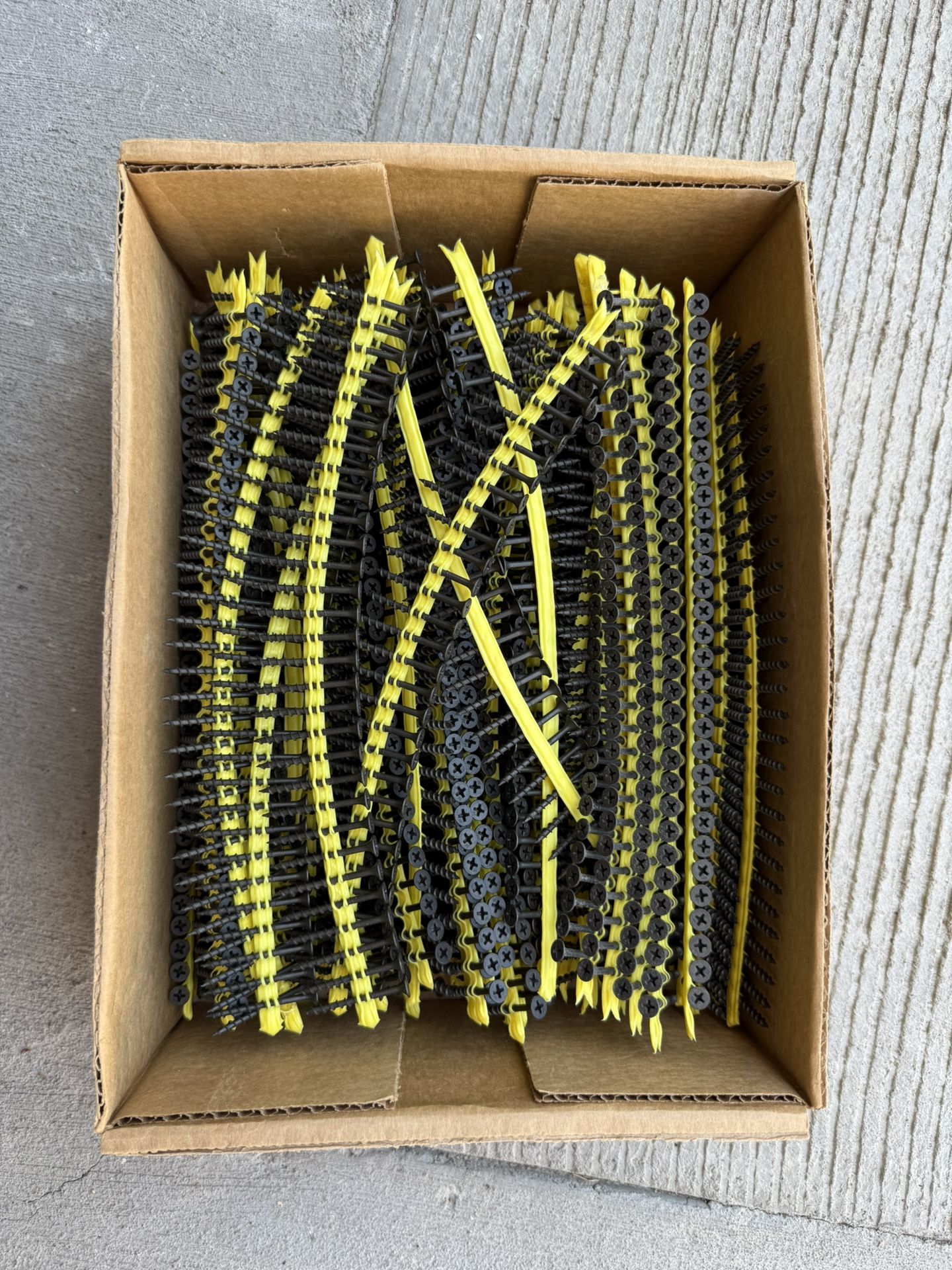 Simpson Quik Drive #6 X 1 5/8” Dry Wall Screws - NEW