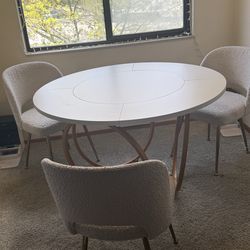 Modern 3 Person Dining Room