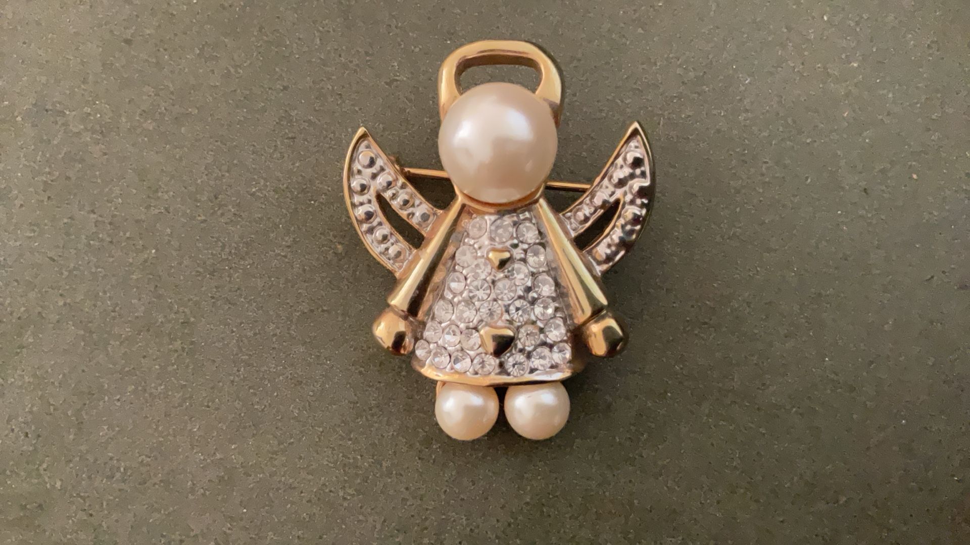 Vintage Angel Pin/pendant