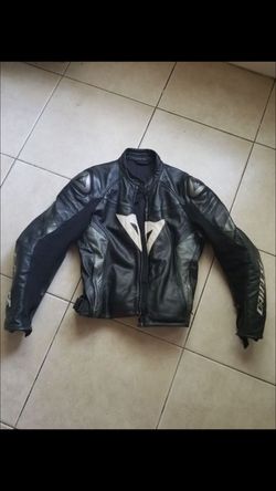 Dainese d1
