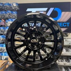 Set of 4 Wheels 20x10 Cali Off-Road Summit -25 6x139.7 Gloss Black 9110-2183gbn