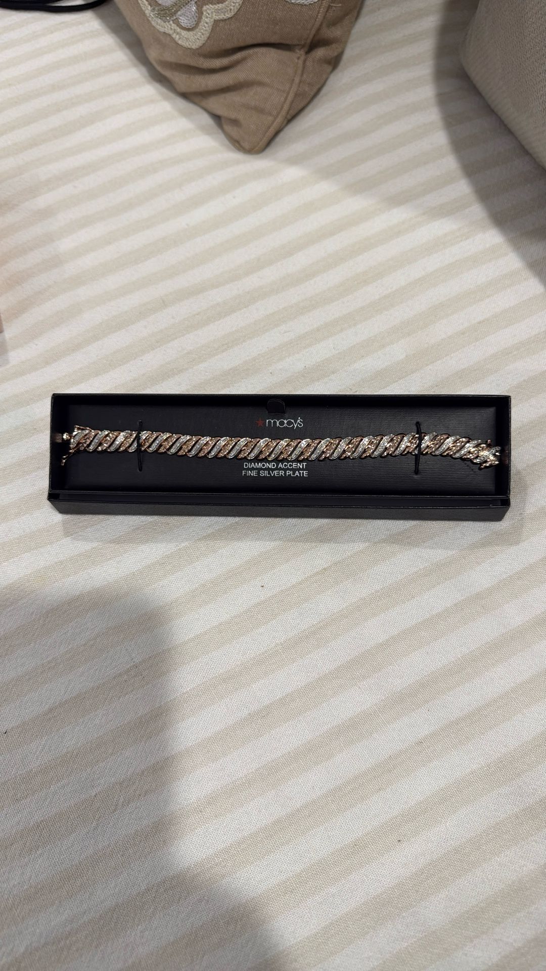 Women Gold Rose Bracelet