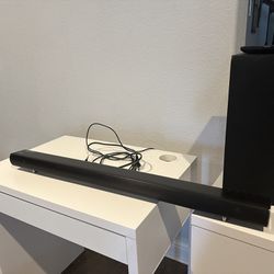 LG - 2.1-Channel Soundbar with Wireless Subwoofer