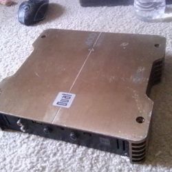 Dual 400w Amplifier 