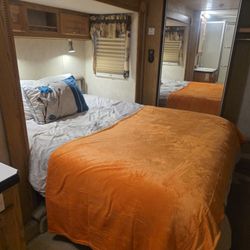 2005 Mckenzie Lakota 35SKT