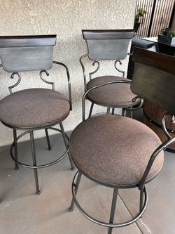 Swivel stools - 3