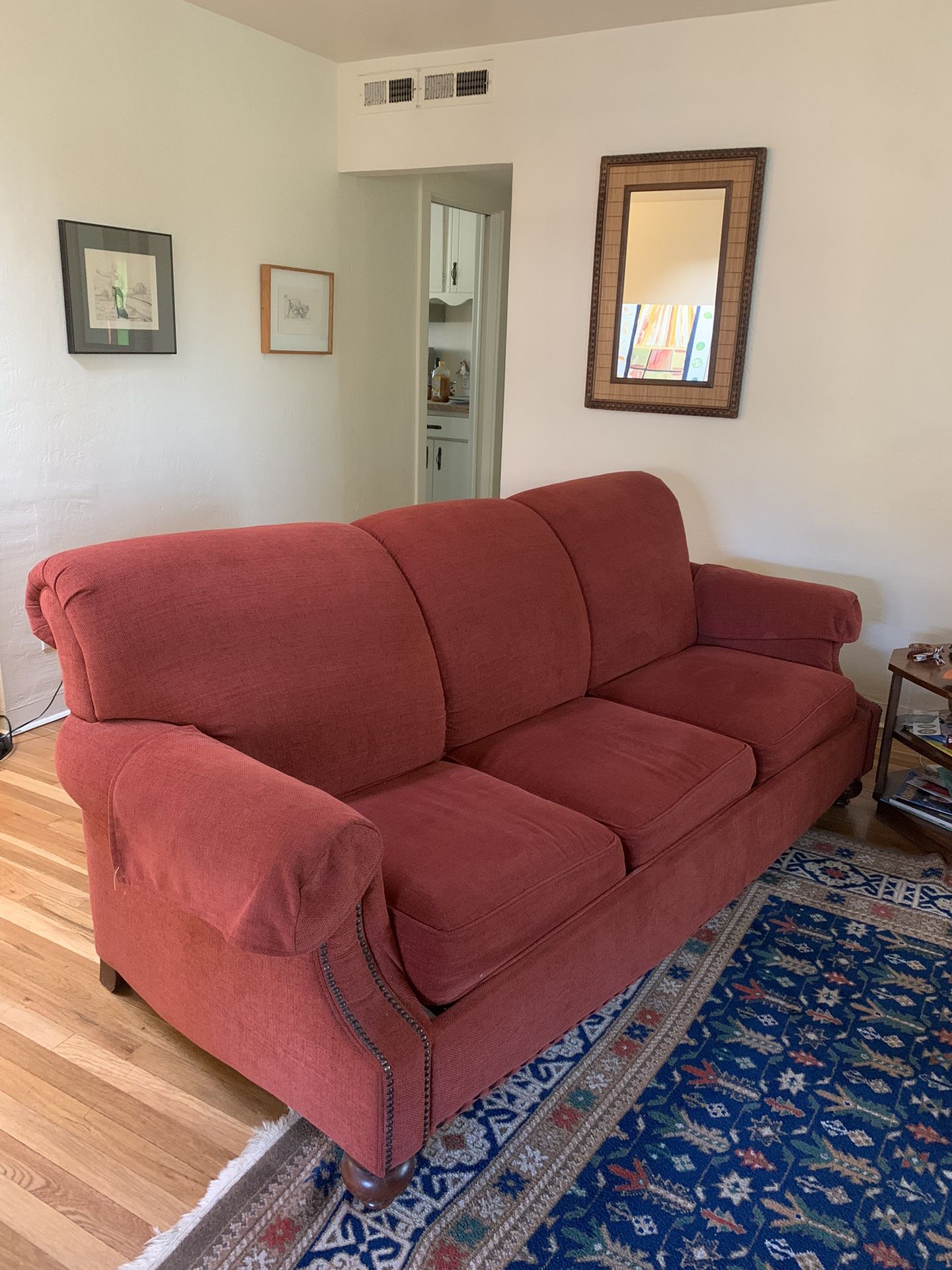 Bassett Pull-out Burnt Chile Red Couch