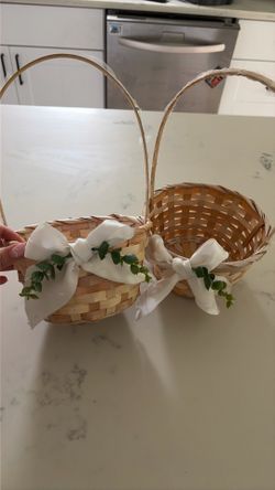 2 Flower girl baskets