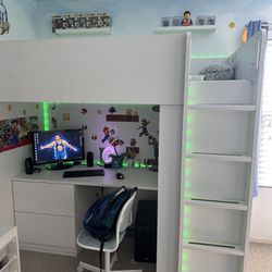 Bunk Bed With a Desk And Storage