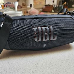 JBL Charge 5 Bluetooth Speaker With Carrying Strap