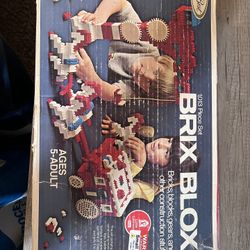 Vintage 1970’s Brix Blox Set