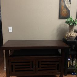 Tv stand