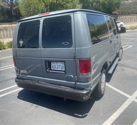 2006 Ford E-150