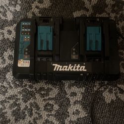 Makita Battery Charger 