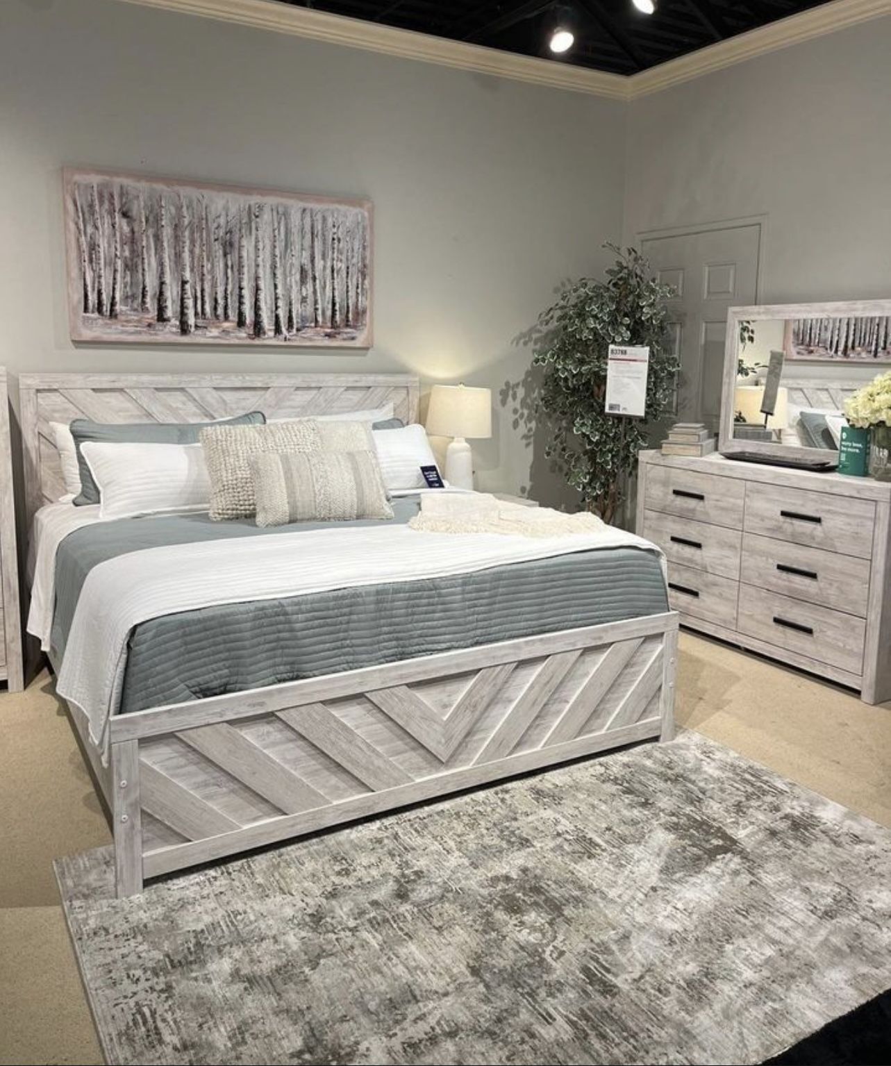 Amazing Savings! Bedroom Set With Free Mattress And Boxspring!!