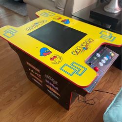 Pacman Arcade Game 8 different games