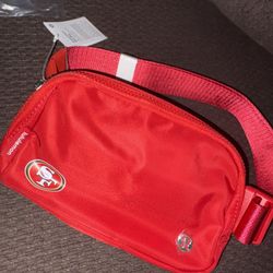 Lululemon Belt Cross Bag