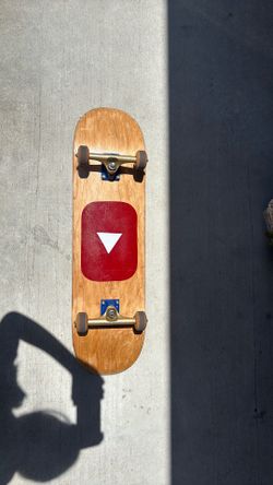 Skateboard