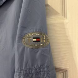 Tommy Hilfiger Women’s Mesh Lined Windbreaker Jacket Blue Hooded Snap Up 1/4 Zipper Size Small
