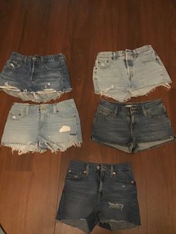 Levi 501 shorts bundle