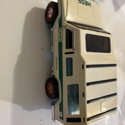 2004 HESS – SPORT UTILITY VEHICLE