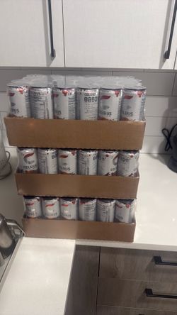 Celsius 3 24 packs sparking galaxy vibe