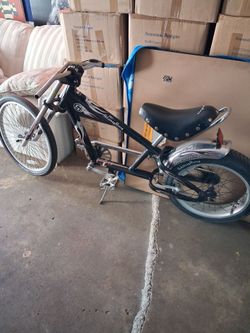 Size 24 shopper bicycle great shape ready to ride