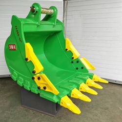 Excavator Hitachi ZX 200 Heavy Duty Rock Bucket 42 inches Width