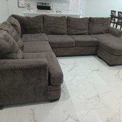 LARGE SECTIONAL SOFA