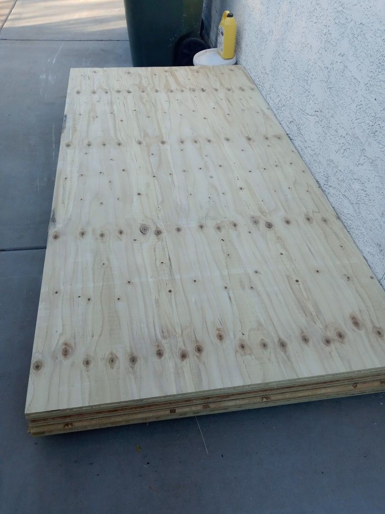 16 Sheet Plywood 97x49 3/8 $10 each