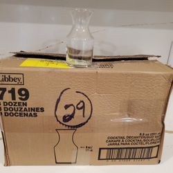 NEW Lot of 29 Libbey 719 8.5 oz. Glass Carafe Clear Glass Glasses Restaurant Bar Bud Vase Decanter