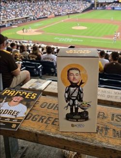 Padres bobblehead