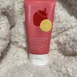 OLEHENRIKSEN  10% AHA Lemonade Smoothing Scrub​