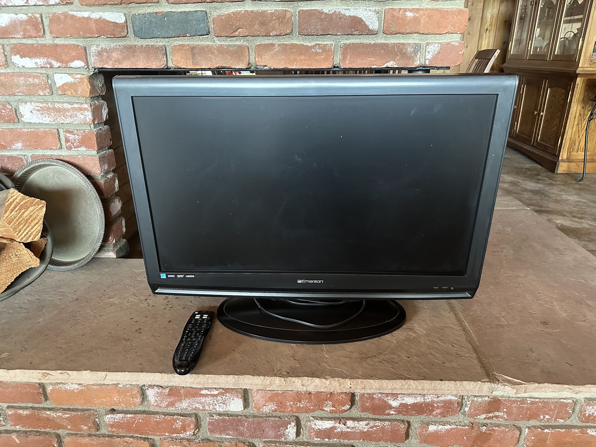 TV 32" Emerson