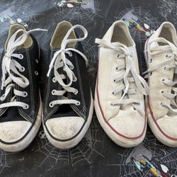 Converse Pair Of black And White Shoes Size 2 