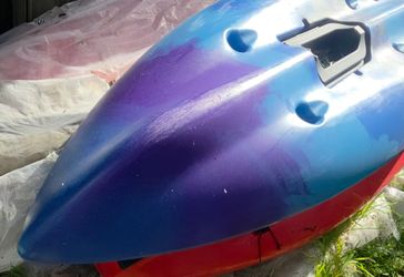 Kayak with Reverse Pedals !!