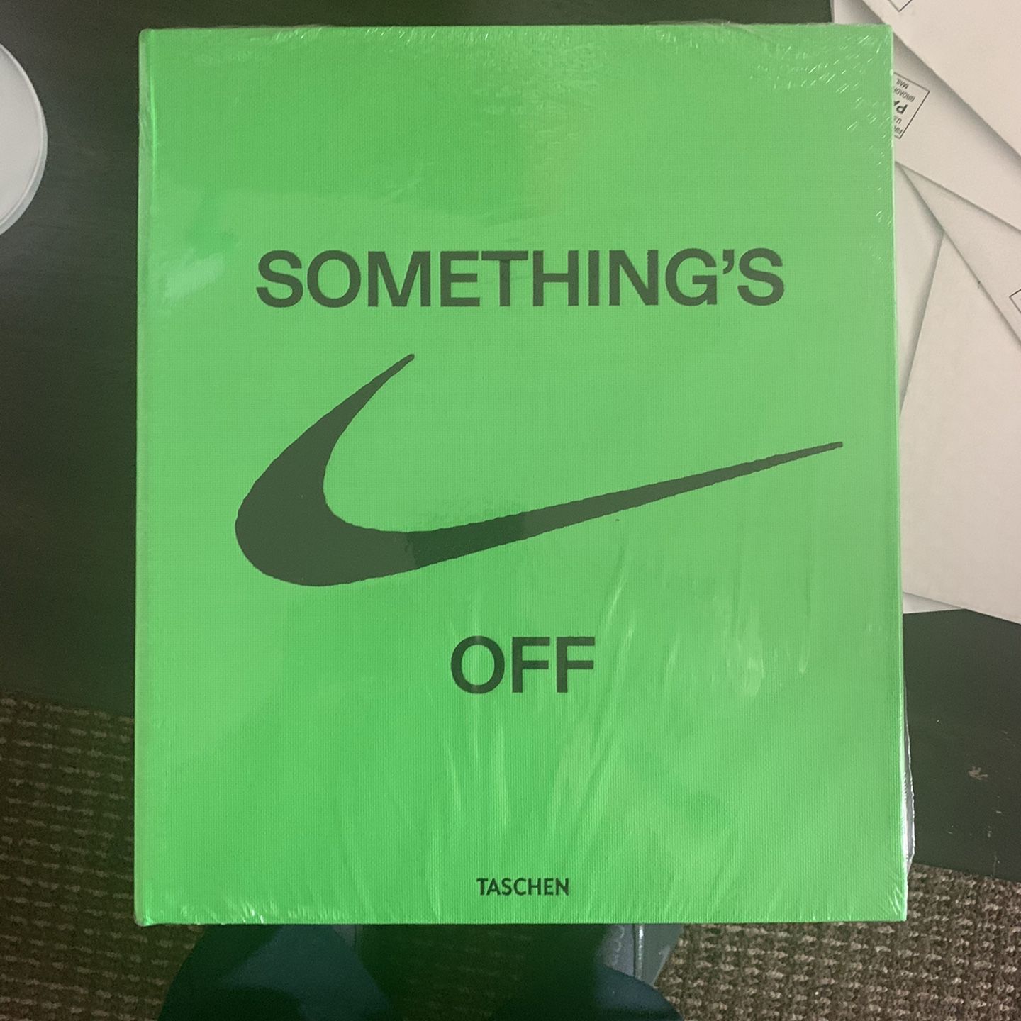 Virgil Abloh Nike Off white Icons Something's Off Book