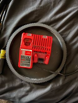 Multi Voltage Li-Ion Battery Charger