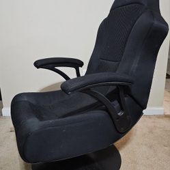 Used X-Rocker Pro Series H3 Pedestal Gaming Chair. Still Has A lot Of Life Left!