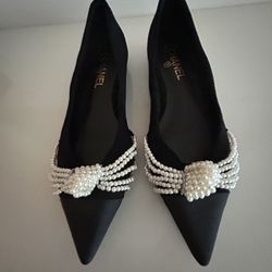 Beautiful Rare Chanel Flats 
