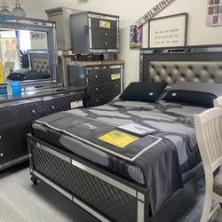 7pc bedroom Set Queen