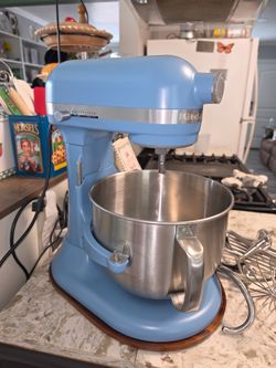 KitchenAid® 7 Quart Bowl-Lift Stand Mixer - Blue Velvet