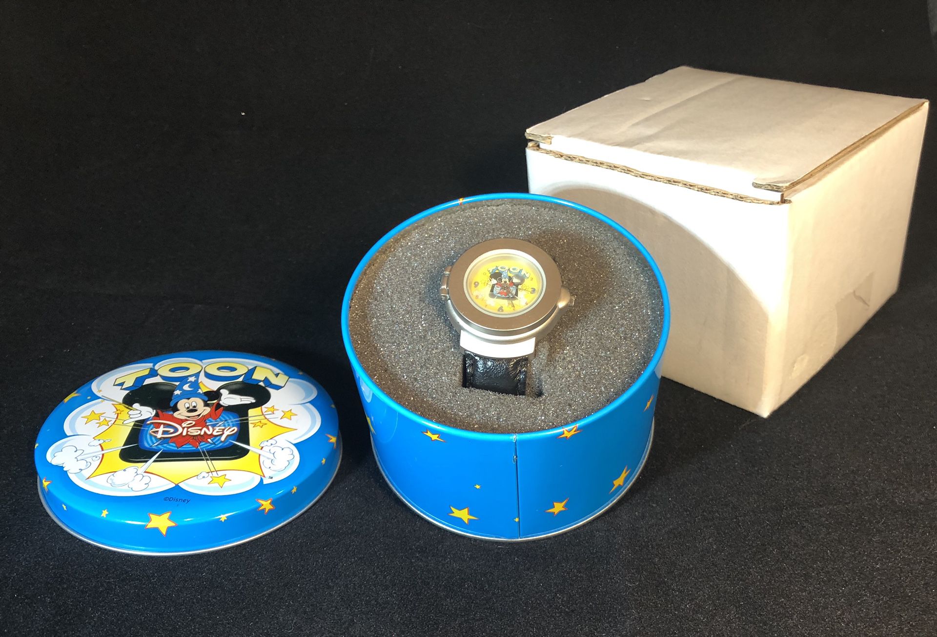 Disney Mickey Mouse Sorcerers Apprentice Toon 3D Pop-Up Watch, Limited Edition - Vintage
