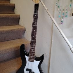 Behringer Bass Guitar