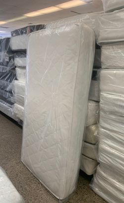 TWIN MATTRESS ONLY ⭐️⭐️⭐️⭐️⭐️$ 79 🔥